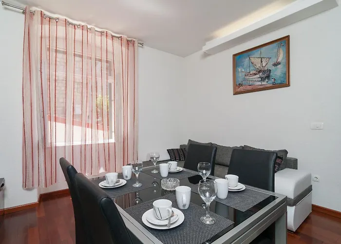 Apartamento Center *
