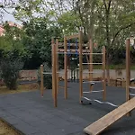 Center * Split