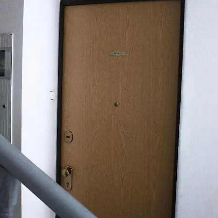 Center Apartment *